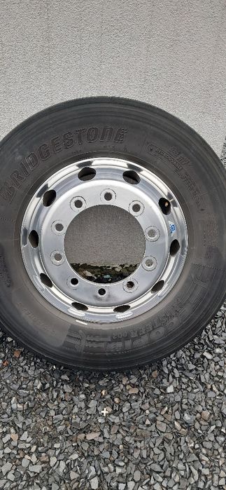 Felgi na oś prowadzącą Alcoa