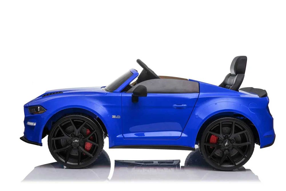Autko z FUNKCJĄ DRIFTU Ford Mustang 600W 24V pilot mp3 światła