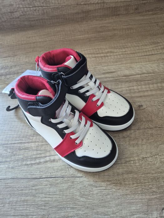 Хайтопи на дівчинку Хайтопи на хлопчика кеди кроси кросівки взуття