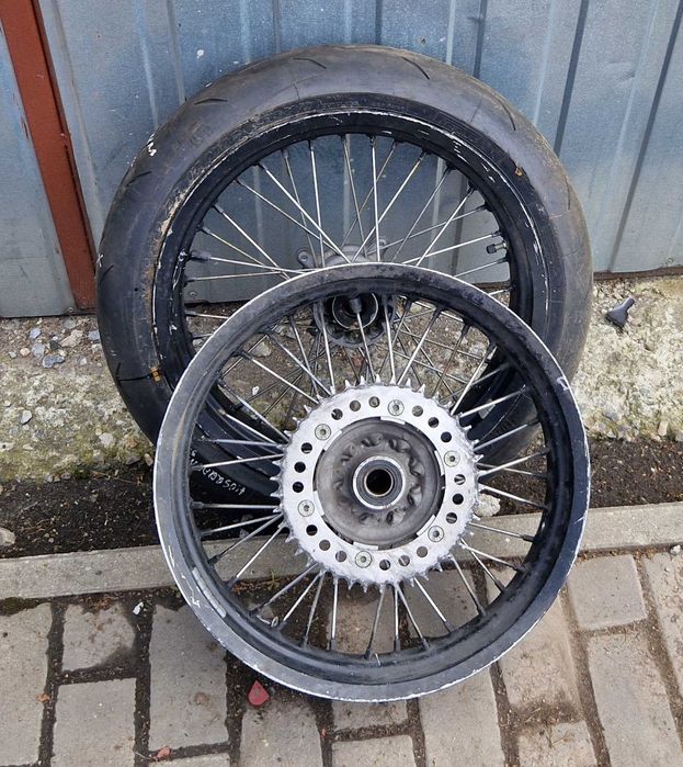 HUSQVARNA 510 felga przód felga tył tarcza hamulcowa zębatka