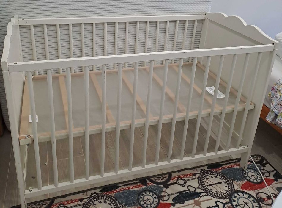 Berço bebe IKEA usado