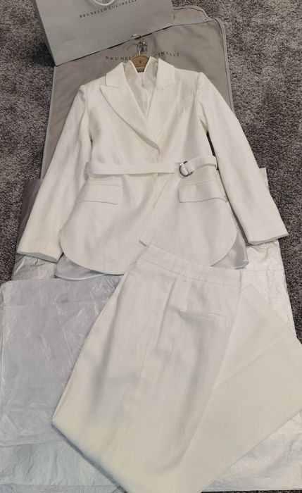 Розкішний білий костюм з льону Brunello C  (жакет та брюки) size 36