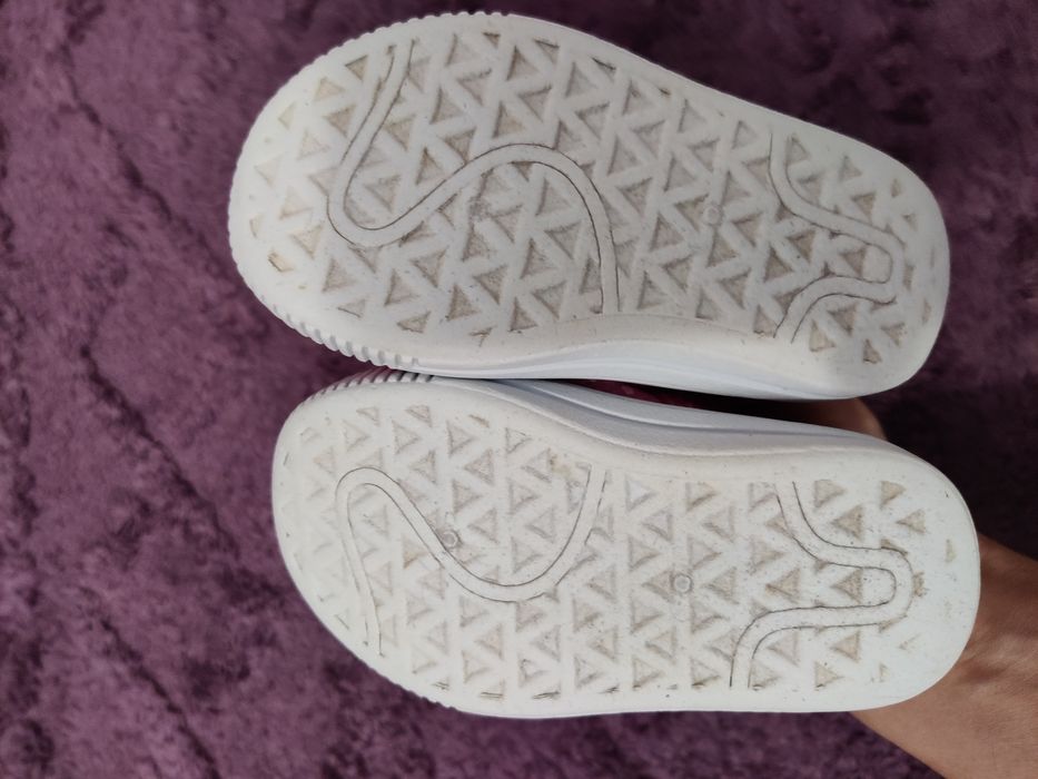 Дитячі босоніжки