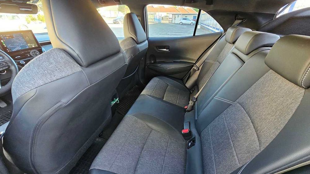 Toyota Corolla 1.8 Hybrid Confort+