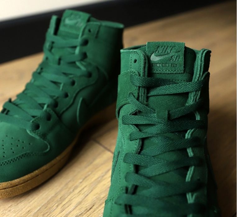 Кроссовки Nike SB Dunk High Pro DQ4489-300