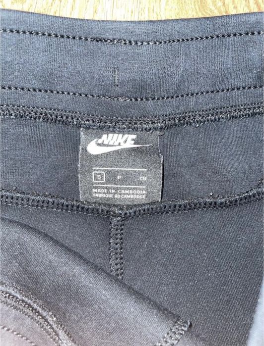 Штаны nike tech fleece