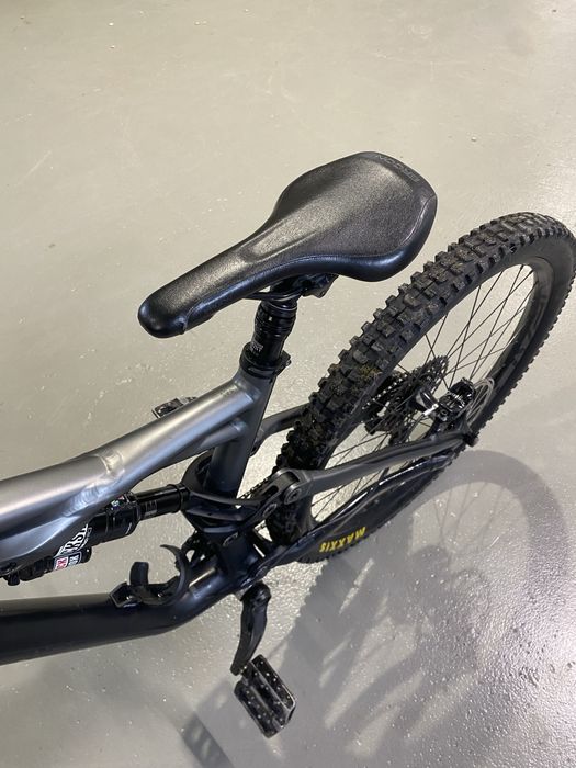 Rower Specialized enduro 650 b z 2017 roku.
