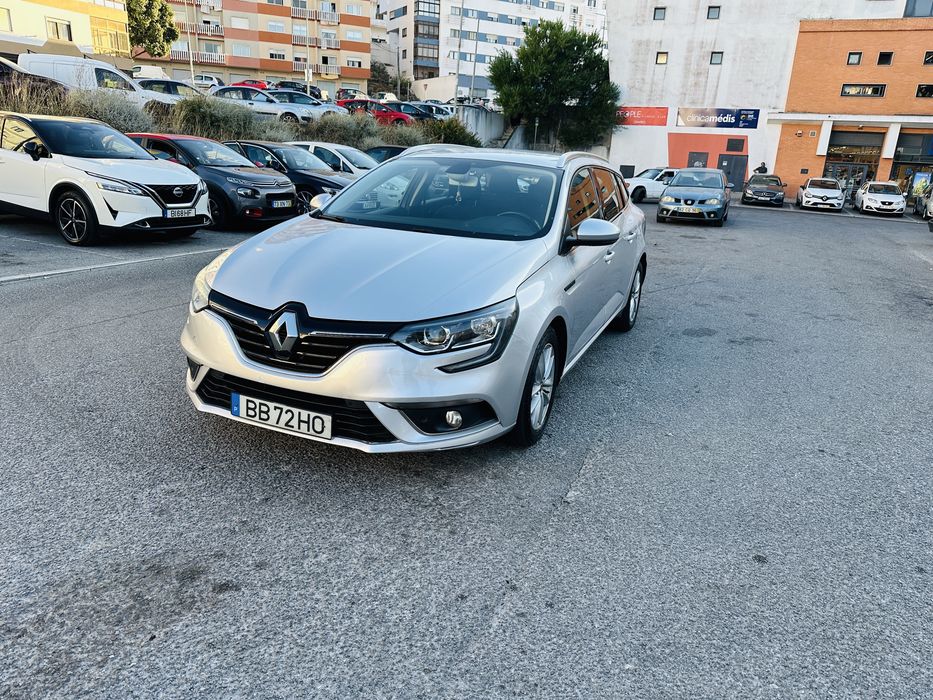 Renault Mégane 1.5 Blue dCi 2019 – Excelente Estado