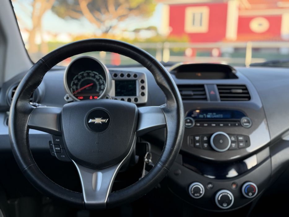 Chevrolet Spark 1.2 - 100.000km - 2010 - Garantia 18 meses
