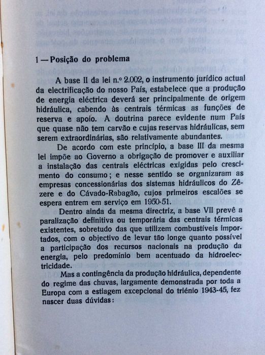 A produção  técnica na futura rede eléctrica nacional. Tese, 1948