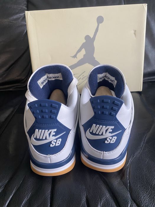 Jordan 4 Retro  rozm 41