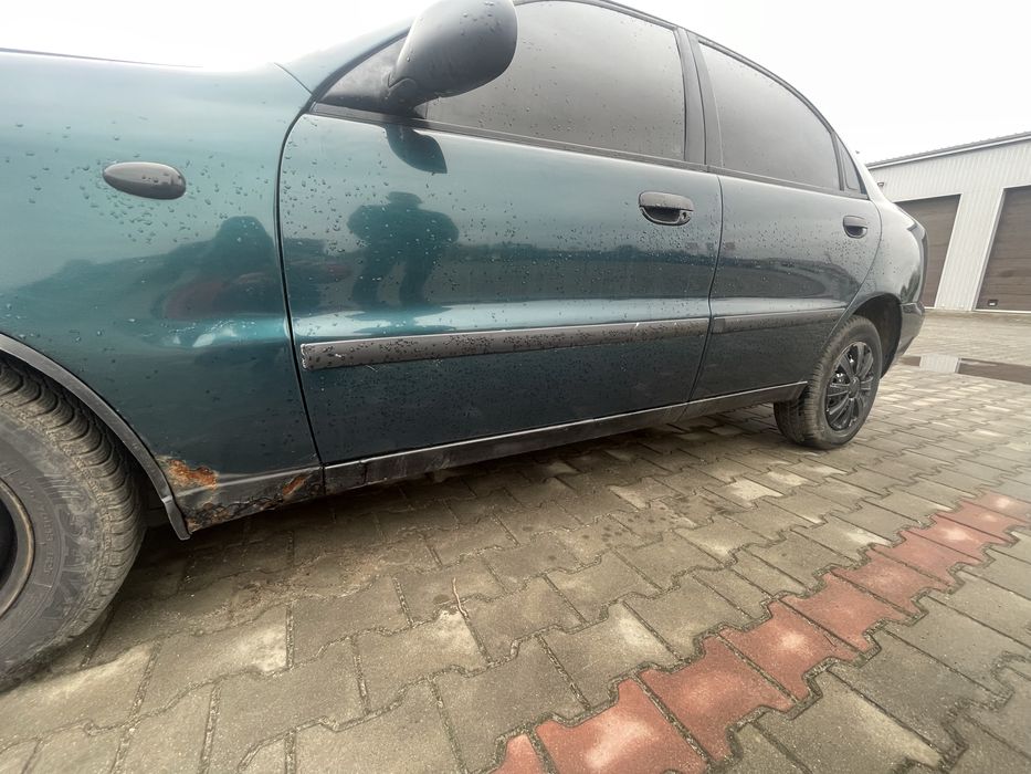 Продам Daewoo lanos 1.5 газ бензин