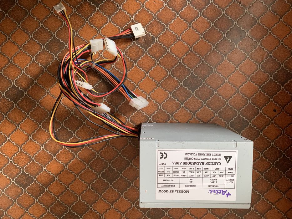 Fonte alimentacao AT e ATX