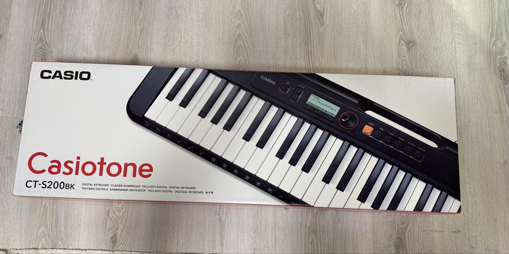 【中古美品】CASIO　CT-S200BK 中古】【本体のみ】電子キーボード Casiotone CT-S200BK