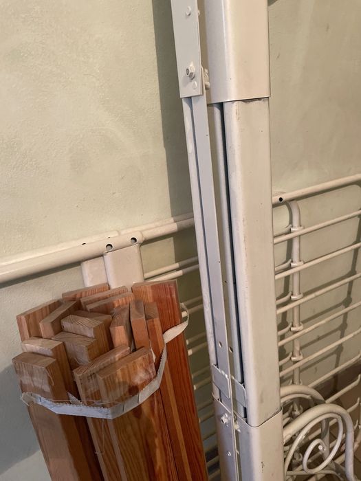 Łóżko dziecięce białe z deskami Ikea