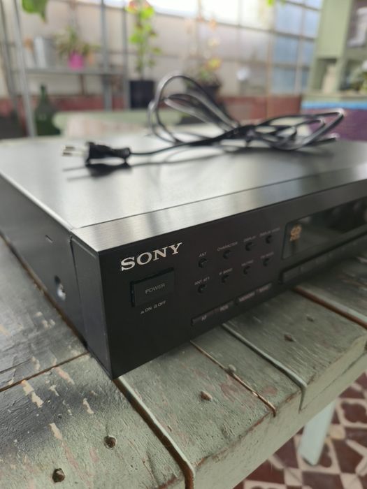 Sony ST-S590ES | Tuner High-End Série Esprit | RDS & Dual Antena