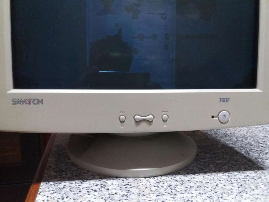 Monitor pc64585544981762121