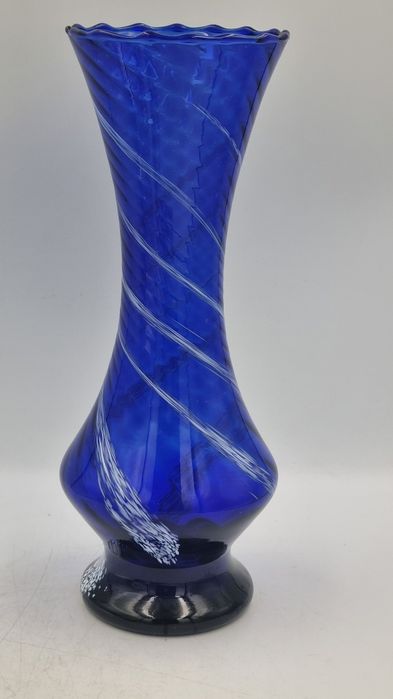 Śliczny kobaltowy wazon Huta Krosno