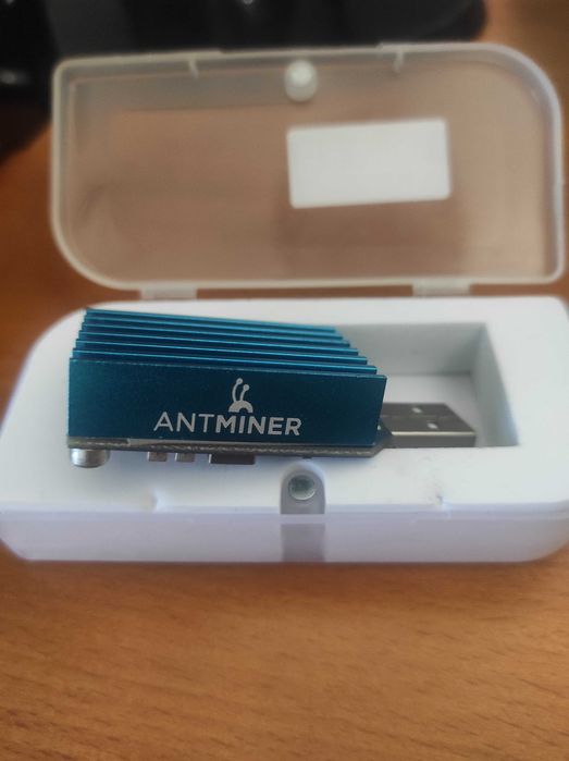 Bitmain Antminer U2 V1.2 SHA-256 1.6GH/S USB stick miner