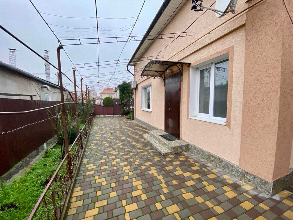Сдам  2 комнатный дом с. Крыжановка