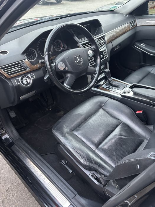 Mercedes E200 | W212 | 2010 | Automat