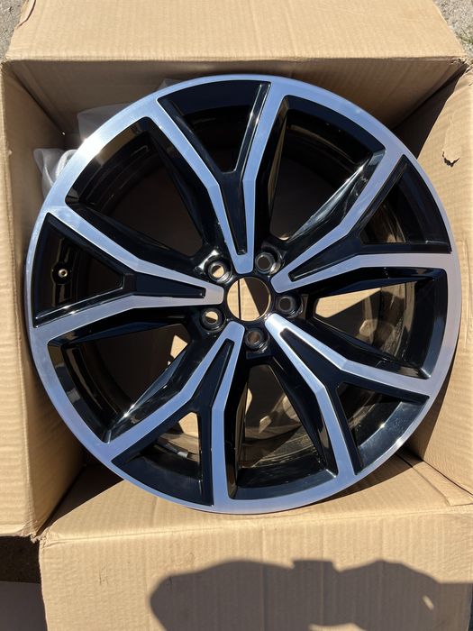 Felga 7,0x18 ET39 VW T-Cross 2GM ładna oryginał