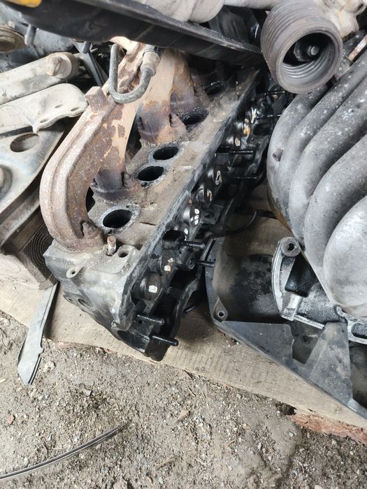 Двигун Т4 2.4 дизель в розборі.