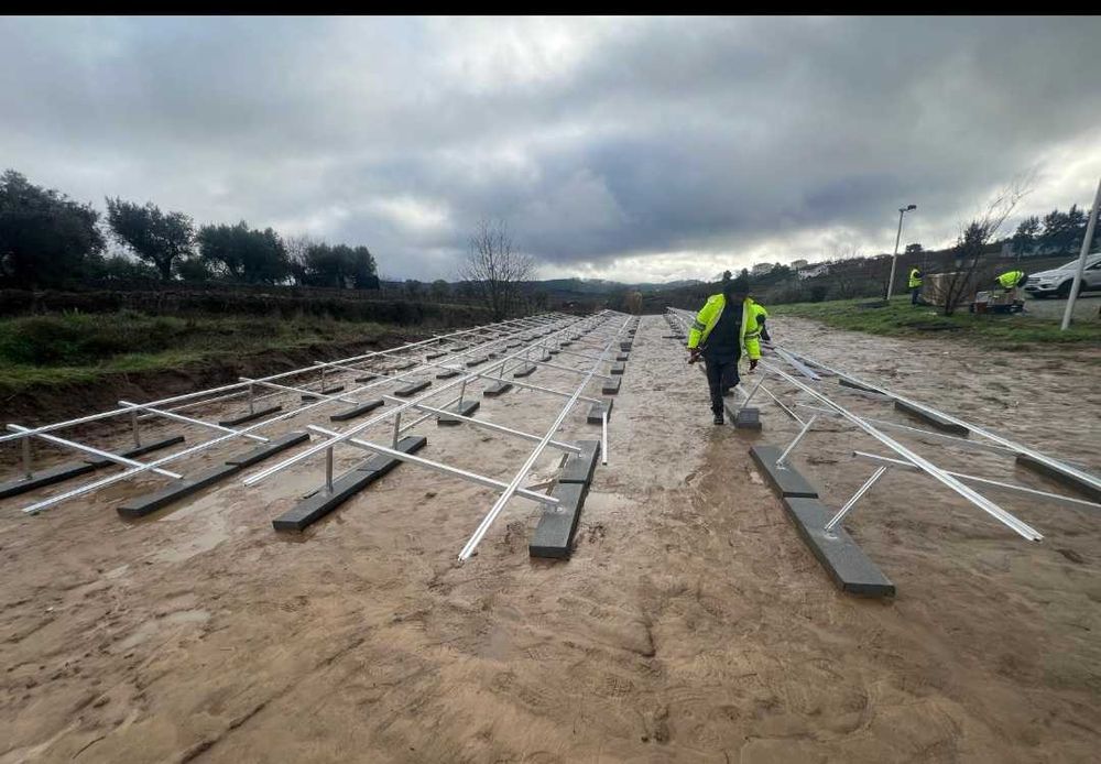 Serços elétrico, baterias,painéis solares