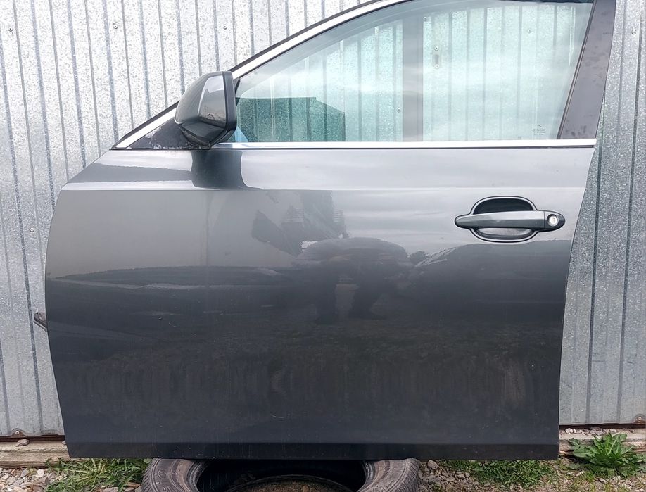 Drzwi lewy przód Bmw E60 E61 TITANGRAU II A36/7
