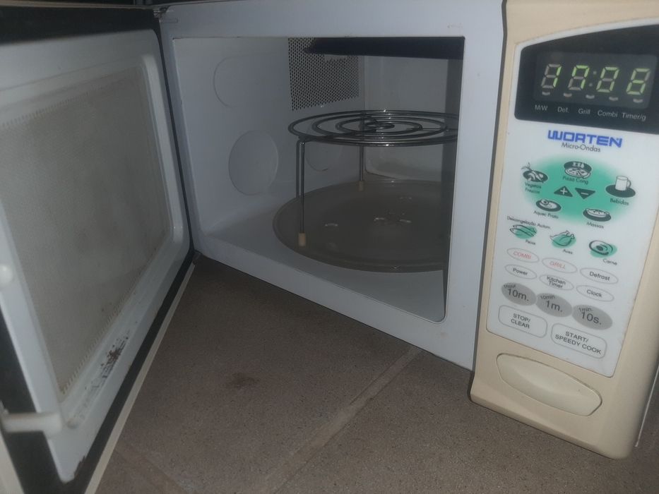 Vendo microondas usado