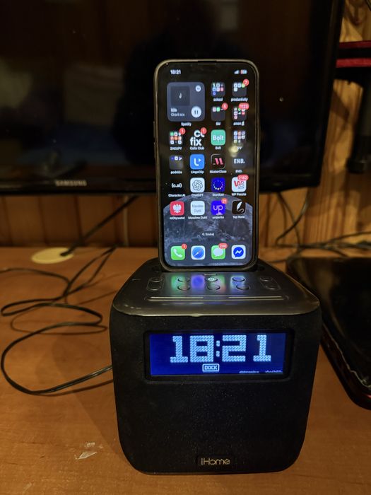 Stacja dokująca IHome