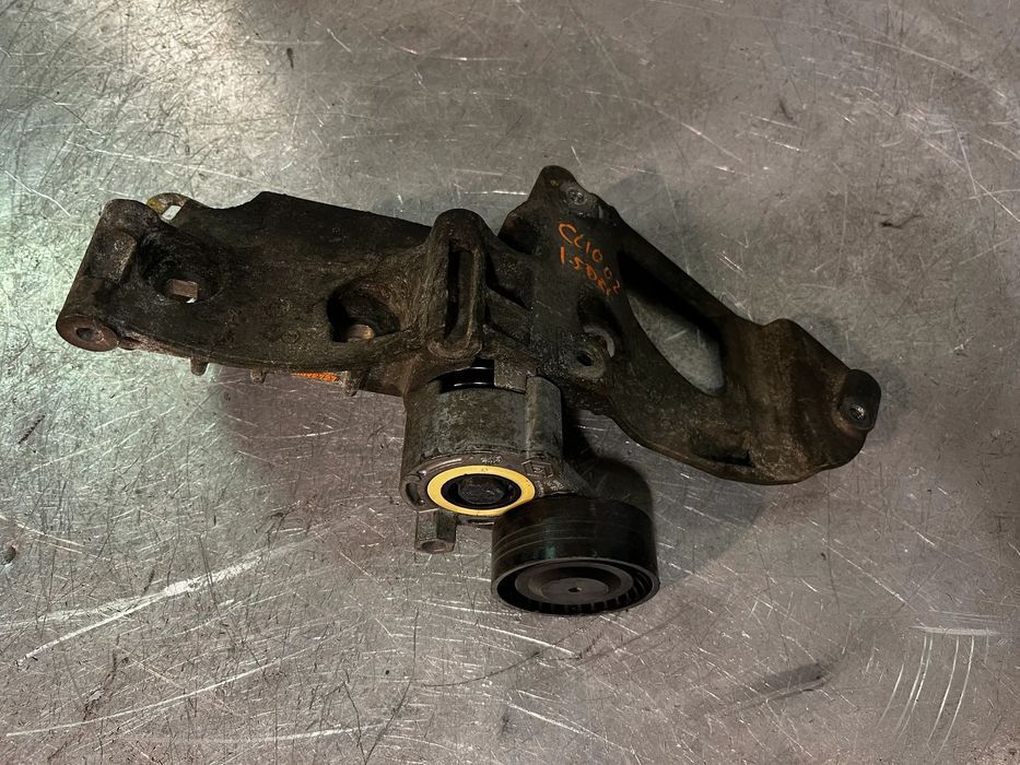 APOIO / SUPORTE DO ALTERNADOR RENAULT CLIO II / MEGANE II 1.5DCI