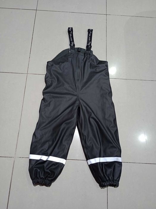 Ogrodniczki gumowane ocieplane polarem Play in BLWR rozm. 98-104.