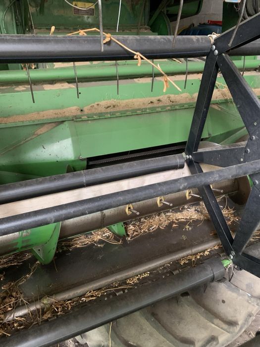 Продам John Deere 1032.