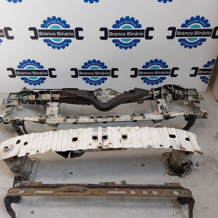 Frente Ford Focus II Segunda Fase
Ópticas com Xénon