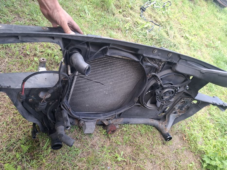 Pas przedni Audi A6 C5 1.9 TDI 130km