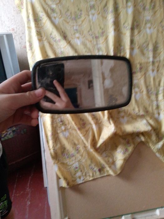 Зеркало для машини б/у