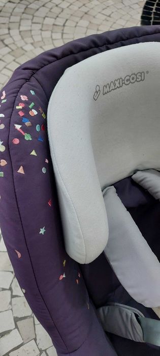 Cadeira Maxi Cosi Pearl + Base ISOFIX Family Fix