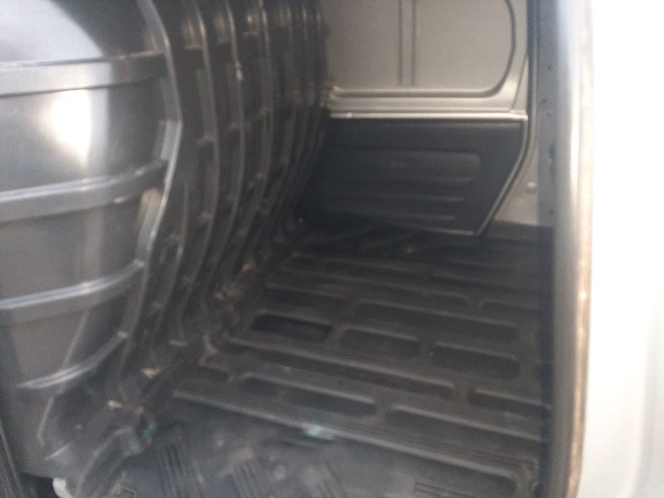 Дачия логан универсал