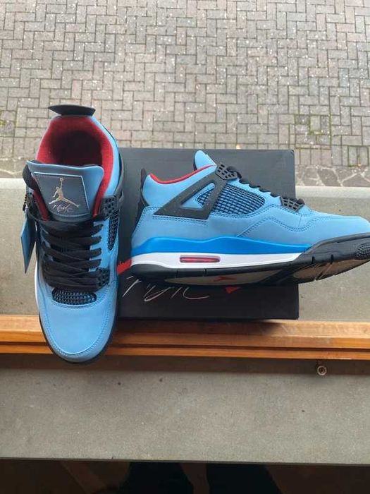 Butymęskie_Jordan_4_Retro_Travis_Scott_Cactus_Jack R.40.5