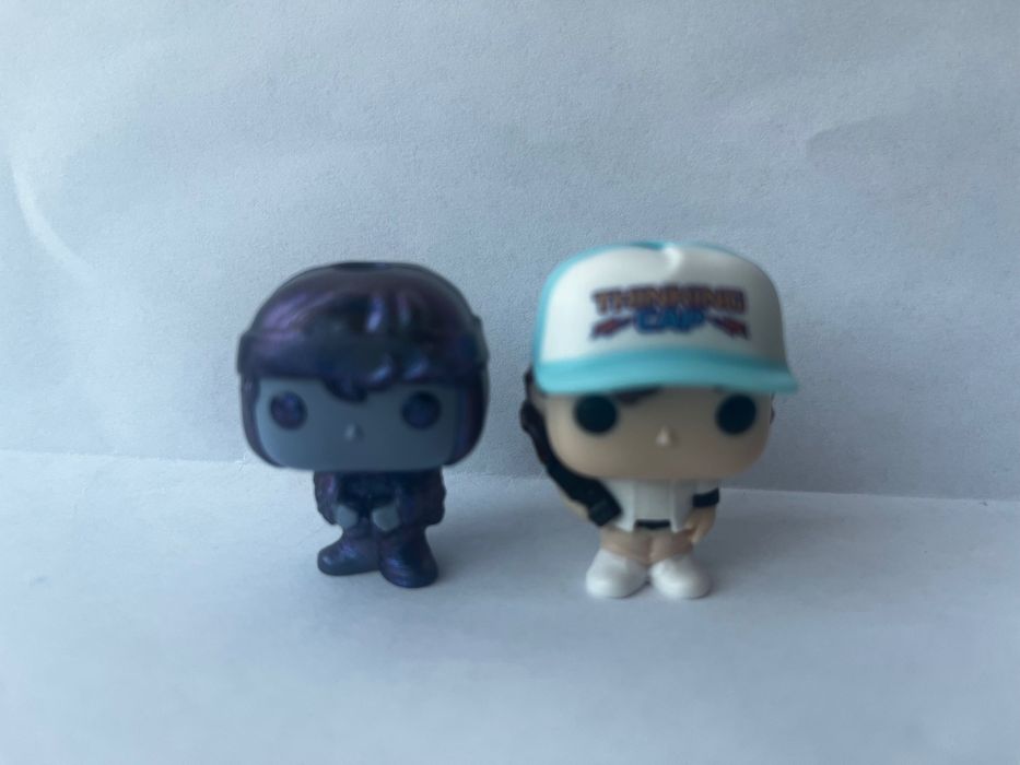 Kinder Joy - Stranger Things : Max, Hopper, Eleven, Dustin, Lukas