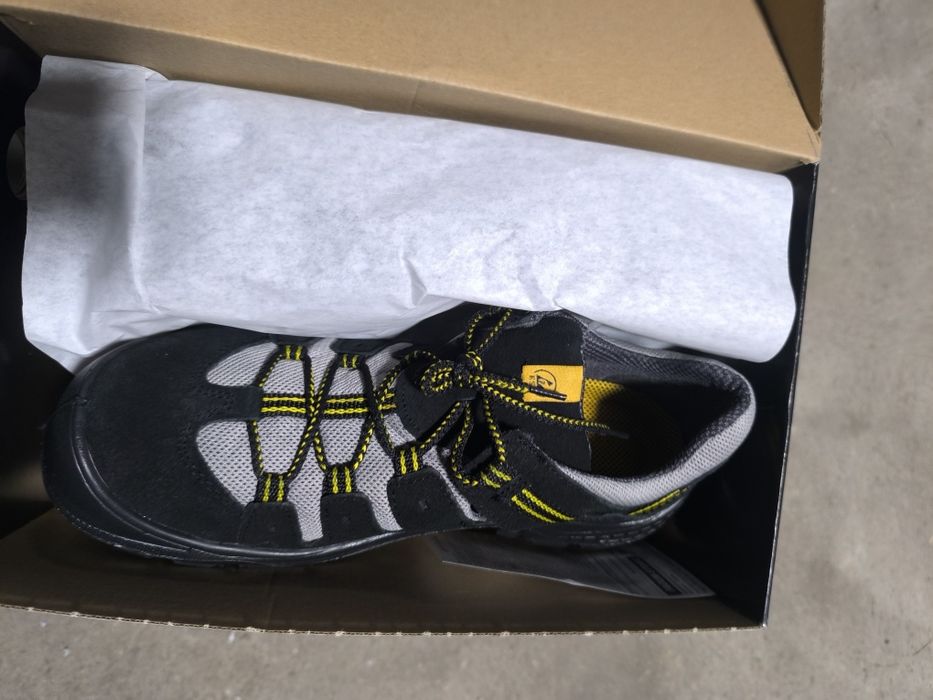 Buty robocze nowe