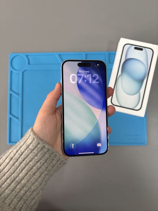 iPhone 15 з гарантією