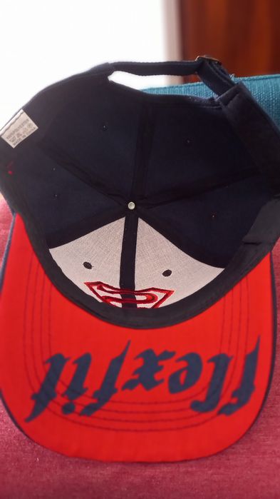 boné / cap Superman / Superhomen novo