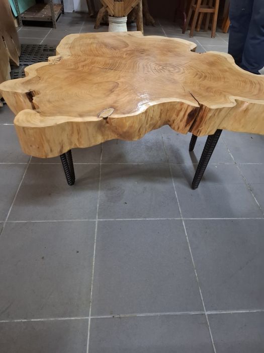 Mesa Centro de Sala em Madeira