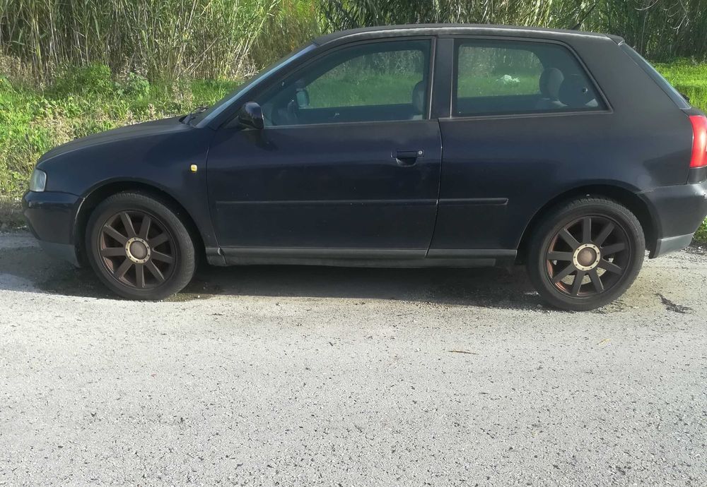 Audi A3 1.9 TDI 110CV Ler Descriçao