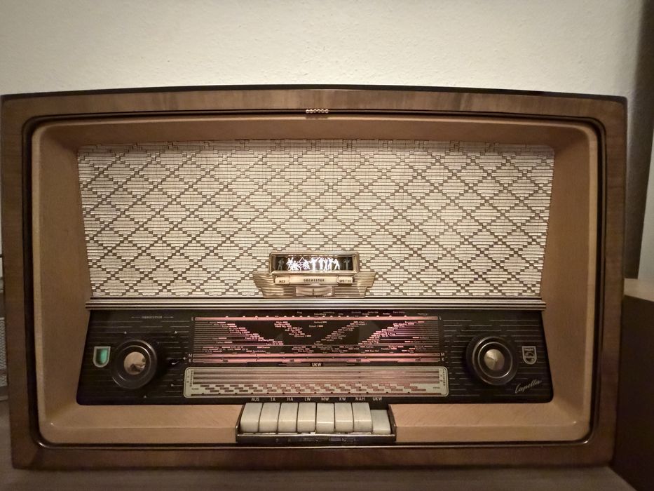 Koncertowe Radio Lampowe Philips Capella 663