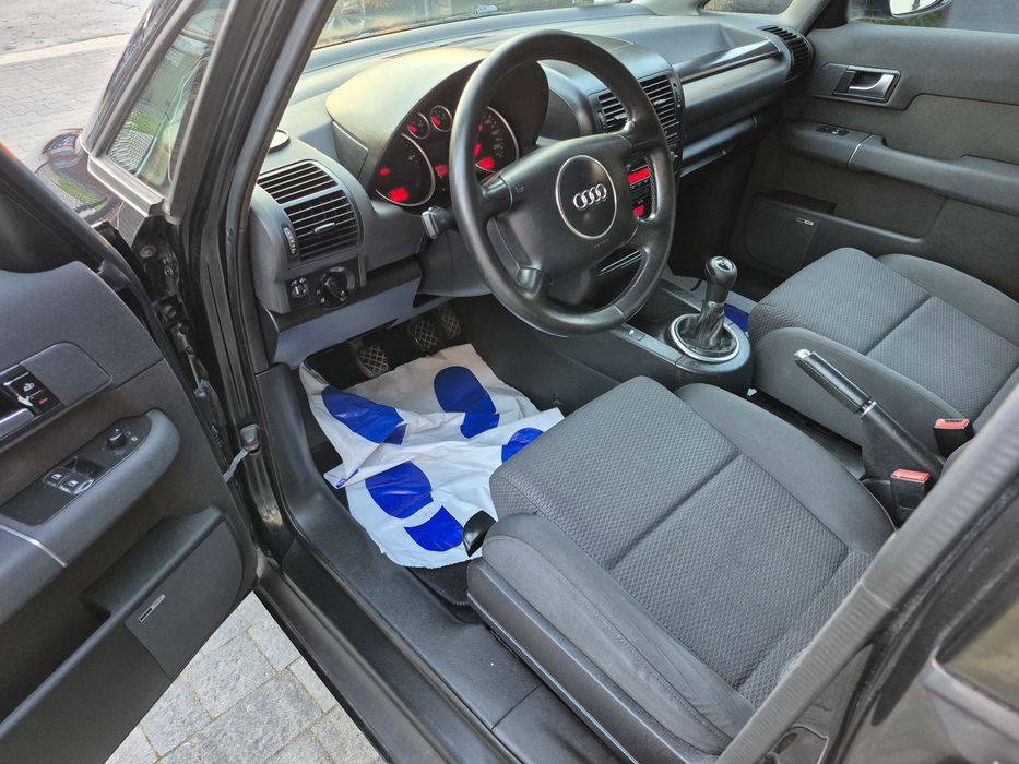Audi A2 1.4 TDI 75KM Ekonomiczny Klima El.Szyby Abs Asr Alufelgi 4xPoduszka