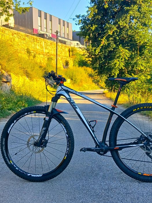 Carbono KTM 29" (negociável)
