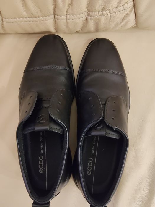 Чоловічі туфлі Ecco 43 р. 2300 грн. нові